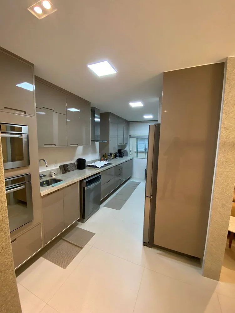 Apartamento, 3 quartos, 182 m² - Foto 8