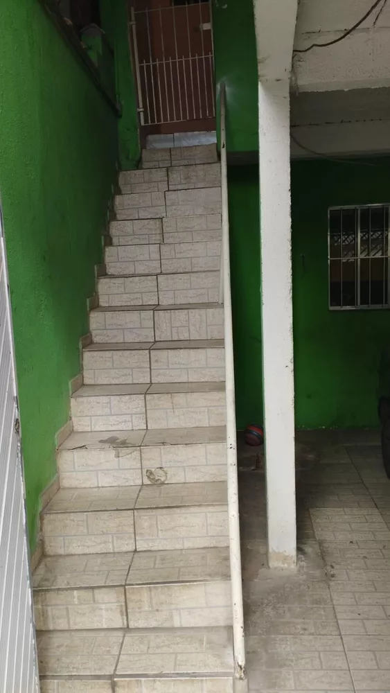 Sobrado à venda com 2 quartos, 90m² - Foto 3