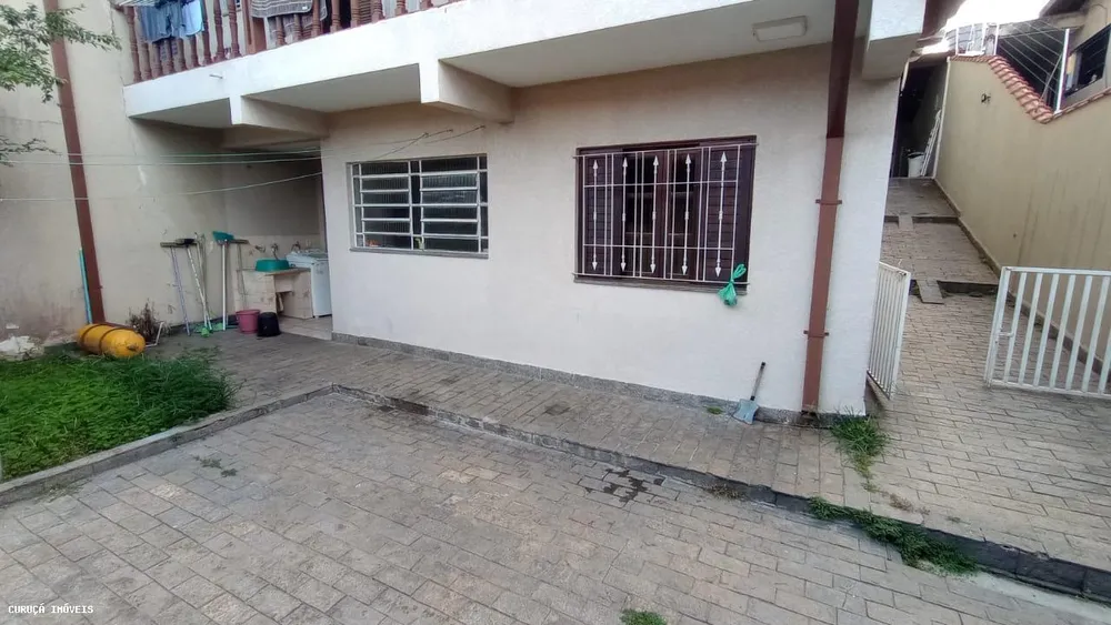 Casa, 3 quartos, 240 m² - Foto 3