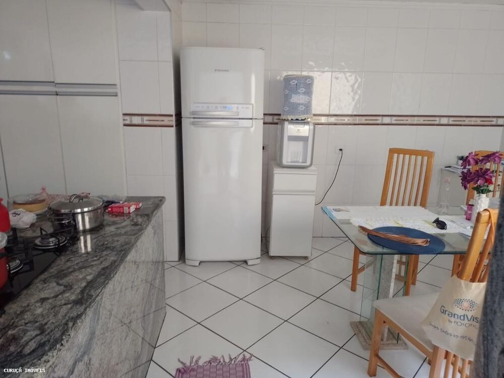 Casa, 3 quartos, 228 m² - Foto 5