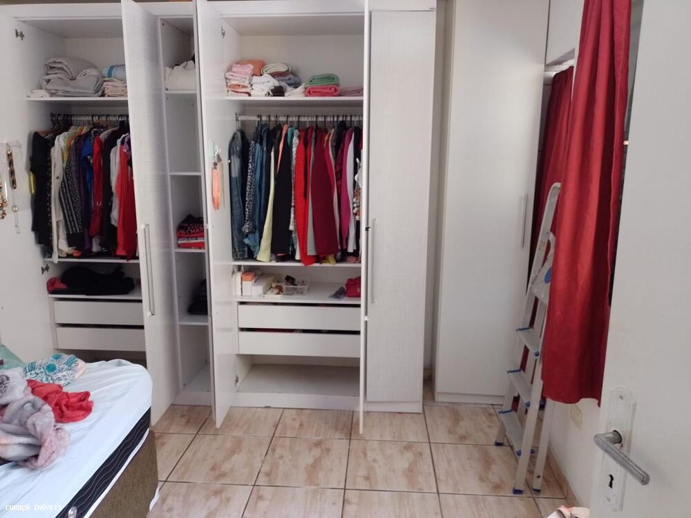 Casa, 3 quartos, 228 m² - Foto 3