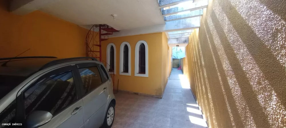 Sobrado à venda com 3 quartos, 150m² - Foto 2