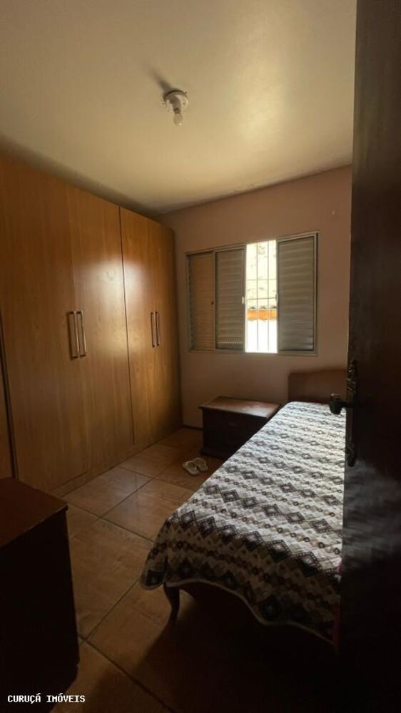 Sobrado, 3 quartos, 200 m² - Foto 2