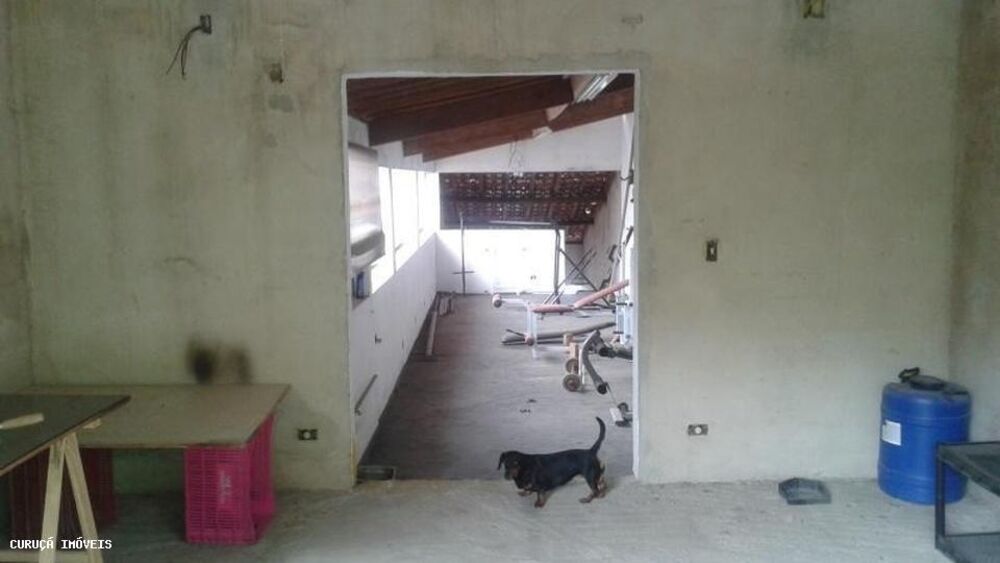 Sobrado à venda com 2 quartos, 150m² - Foto 3