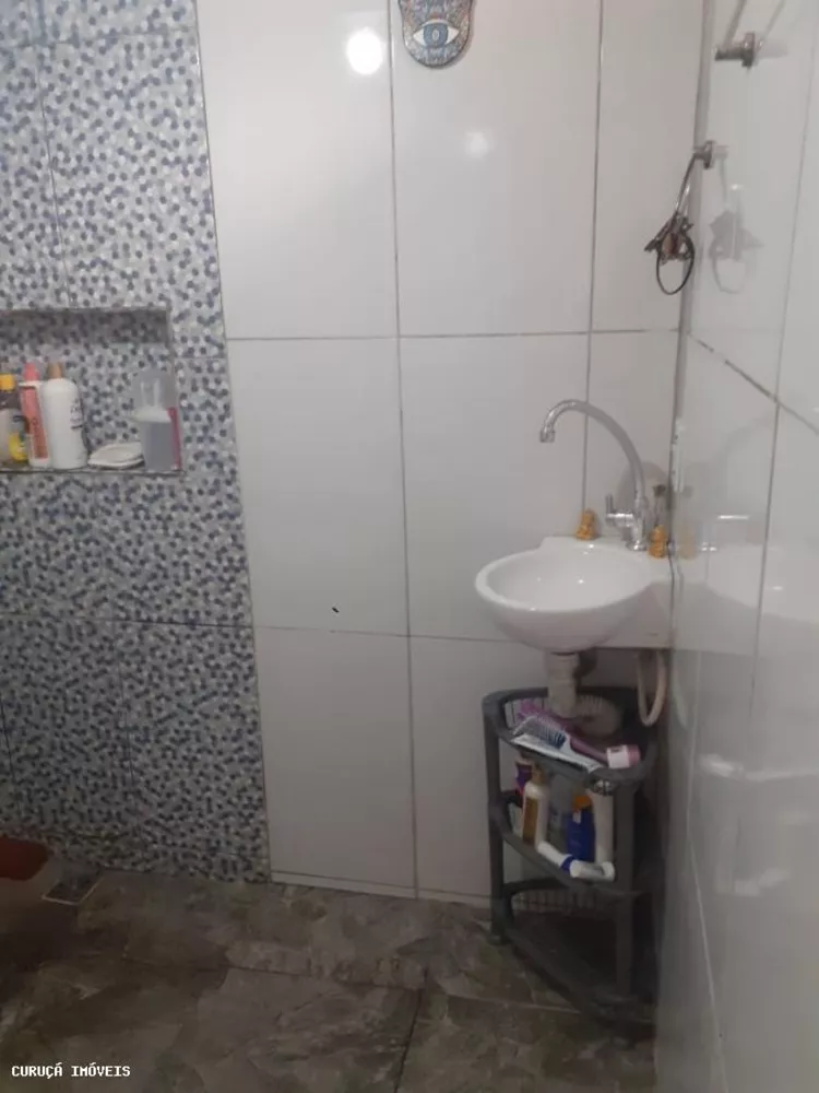 Casa à venda com 2 quartos, 70m² - Foto 2