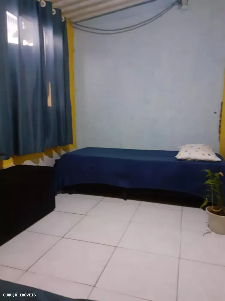 Casa à venda com 2 quartos, 70m² - Foto 5