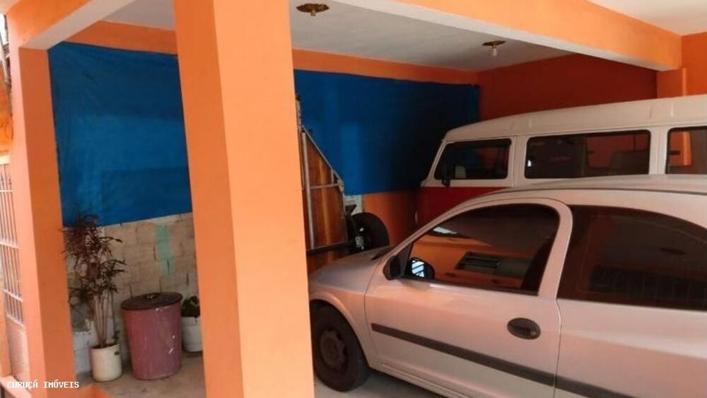 Casa à venda com 2 quartos, 200m² - Foto 1
