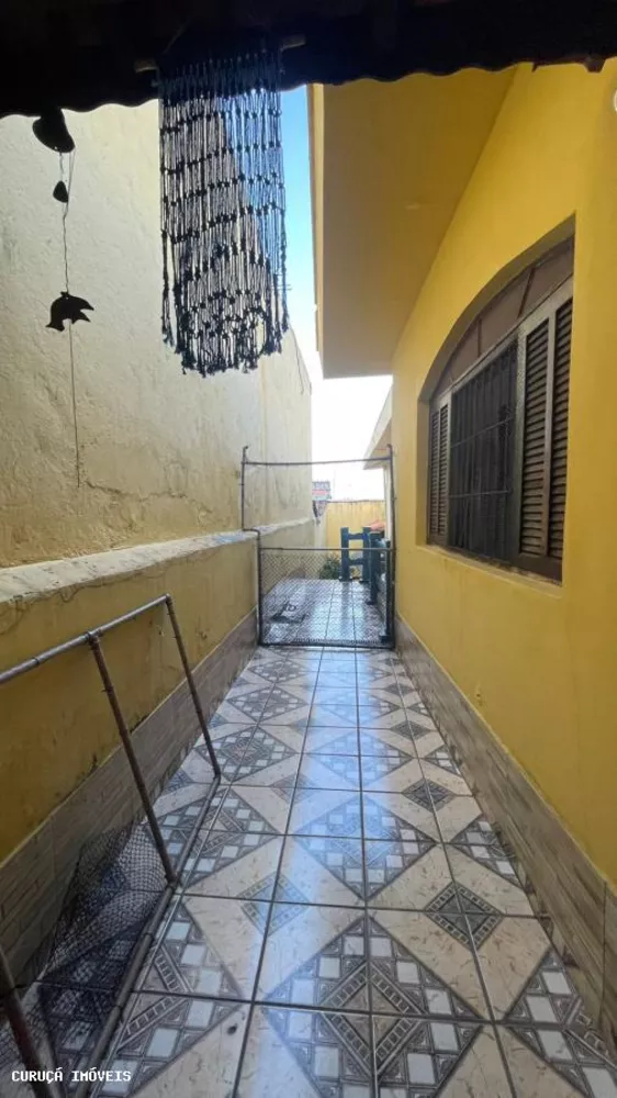 Casa à venda com 3 quartos, 174m² - Foto 3