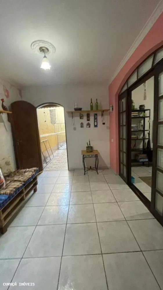 Casa à venda com 3 quartos, 174m² - Foto 4