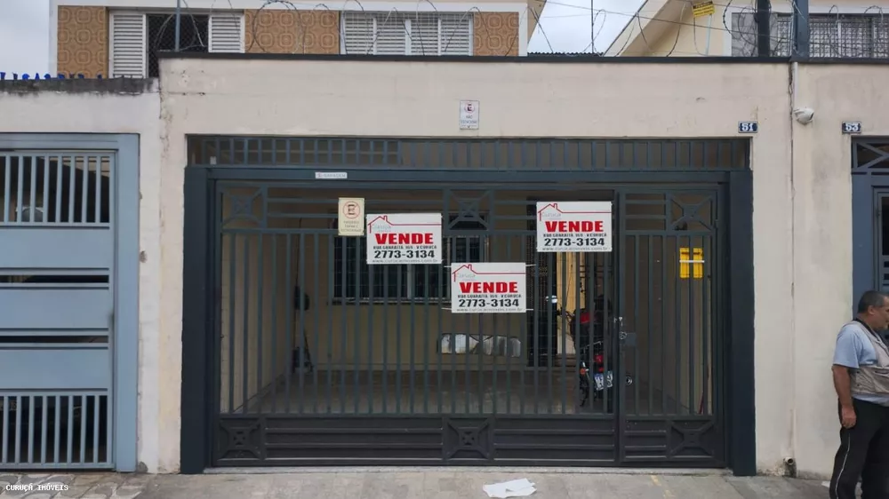 Sobrado à venda com 3 quartos, 100m² - Foto 2