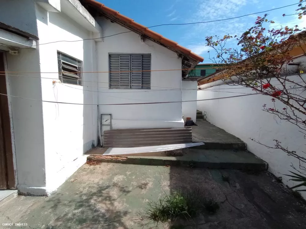 Casa à venda com 2 quartos, 100m² - Foto 3