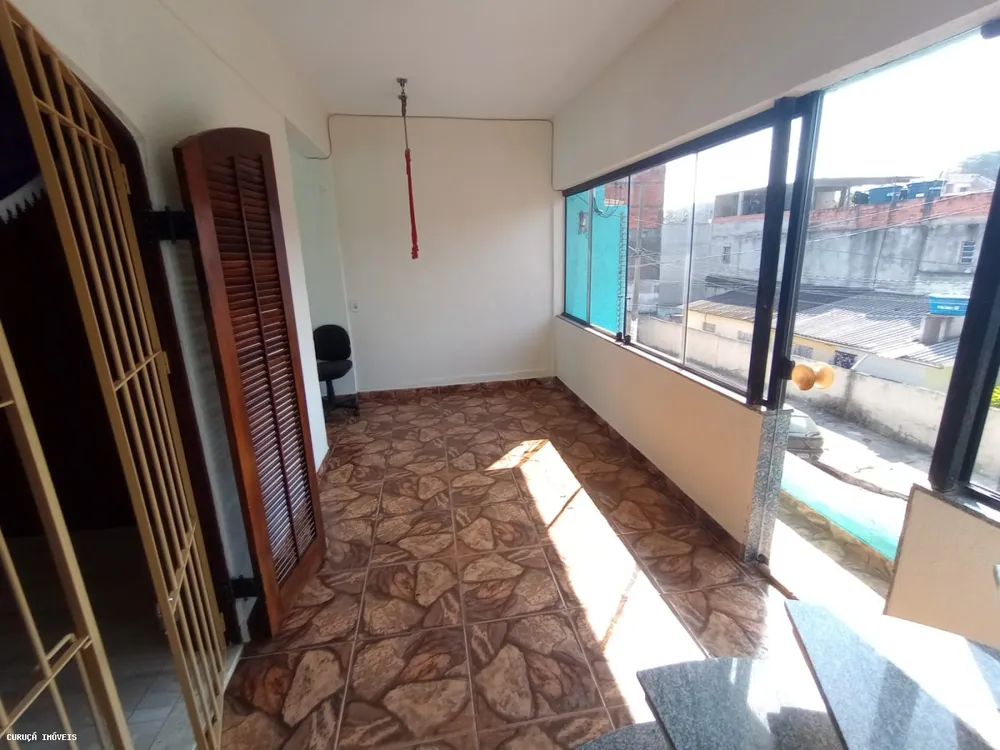 Sobrado, 4 quartos, 250 m² - Foto 1