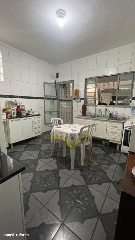 Sobrado, 3 quartos, 210 m² - Foto 4