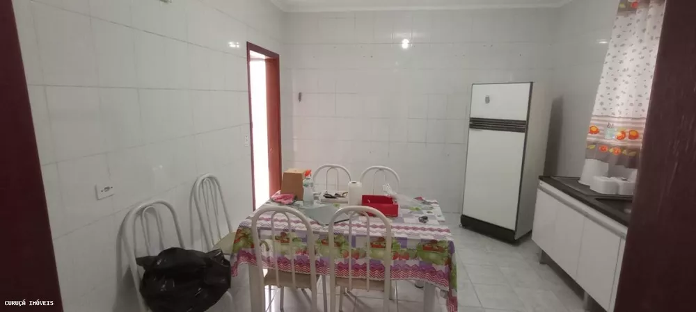 Casa à venda com 2 quartos, 209m² - Foto 5