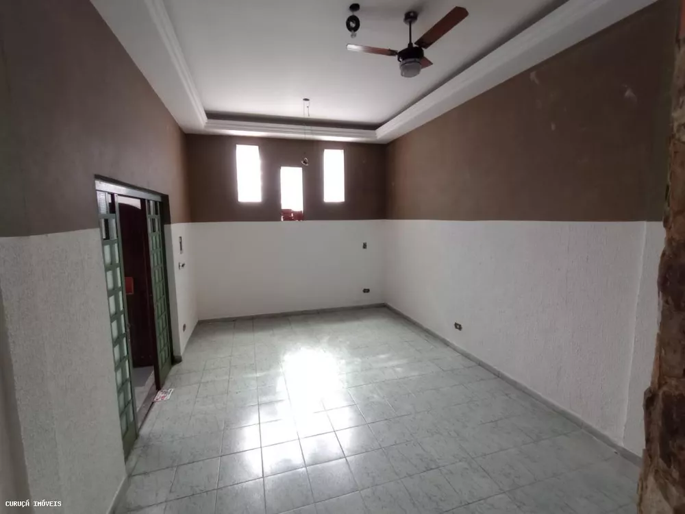 Sobrado à venda com 5 quartos, 337m² - Foto 3