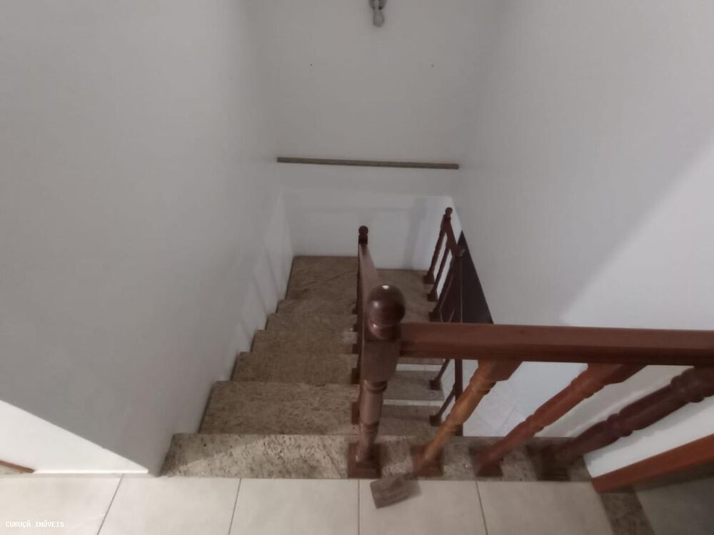Sobrado, 3 quartos, 200 m² - Foto 2