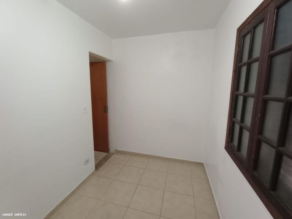 Sobrado, 3 quartos, 200 m² - Foto 4