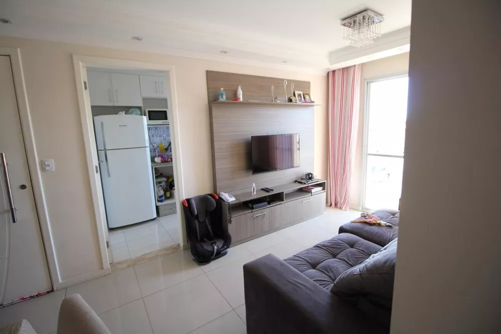 Apartamento à venda com 2 quartos, 57m² - Foto 7