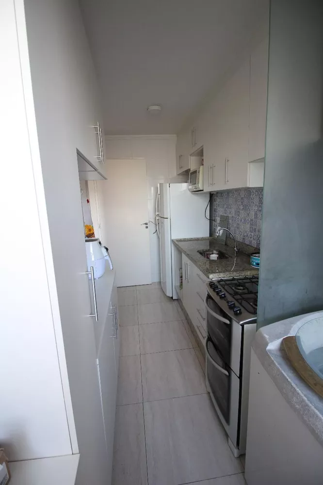 Apartamento à venda com 2 quartos, 57m² - Foto 3