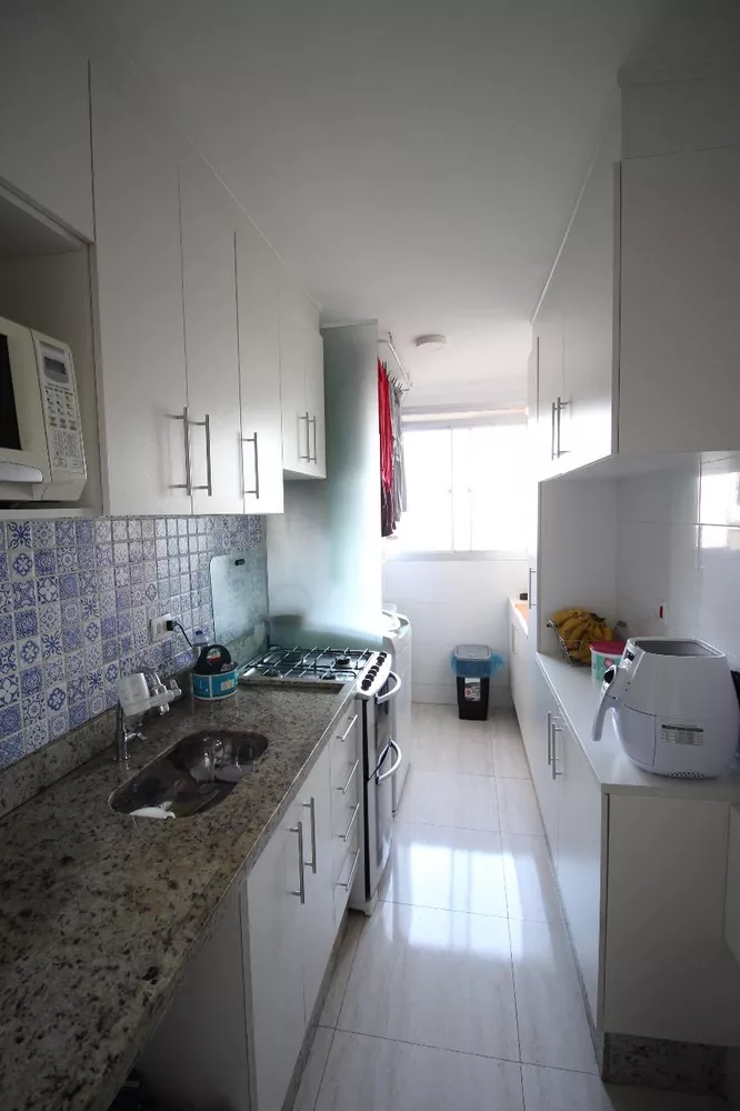 Apartamento à venda com 2 quartos, 57m² - Foto 4