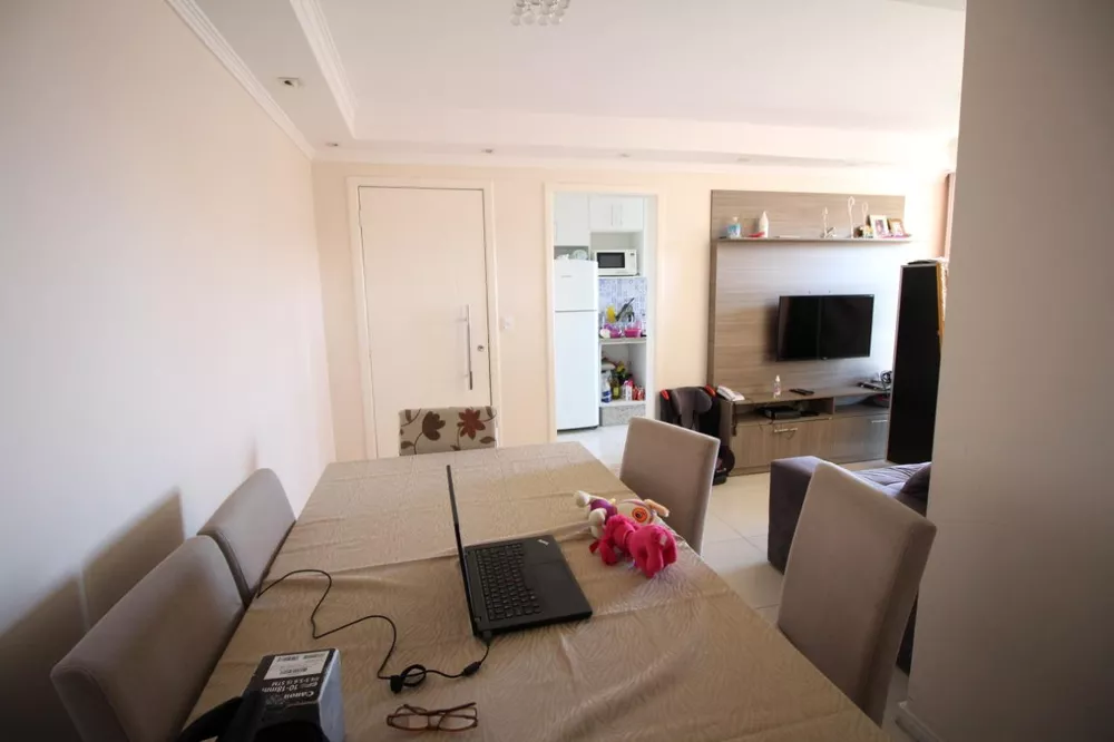 Apartamento à venda com 2 quartos, 57m² - Foto 6