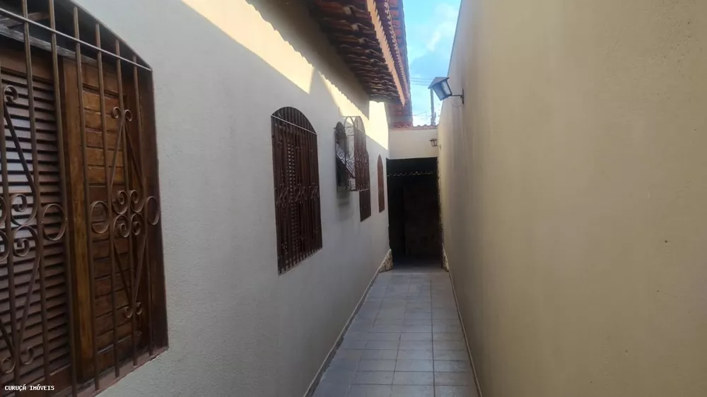 Casa para alugar com 3 quartos, 180m² - Foto 4