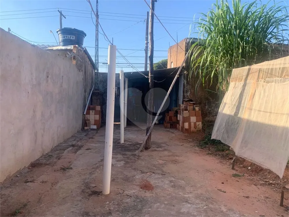 Terreno, 242 m² - Foto 1