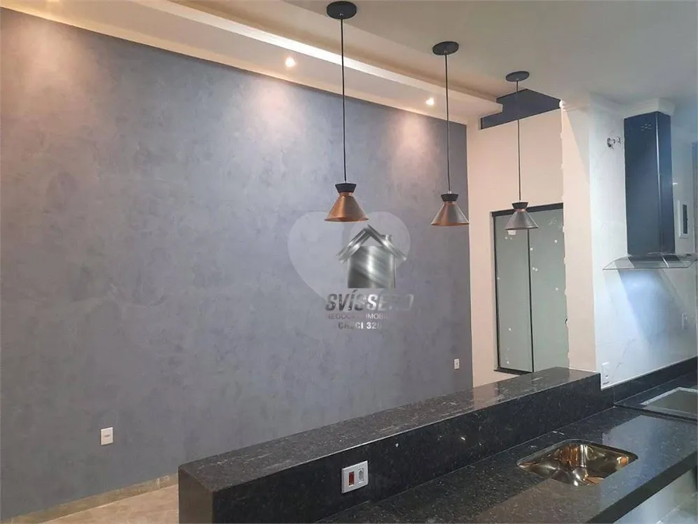 Casa, 3 quartos, 242 m² - Foto 3