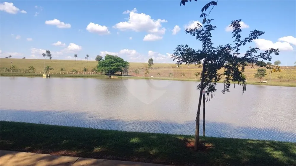 Terreno, 300 m² - Foto 1