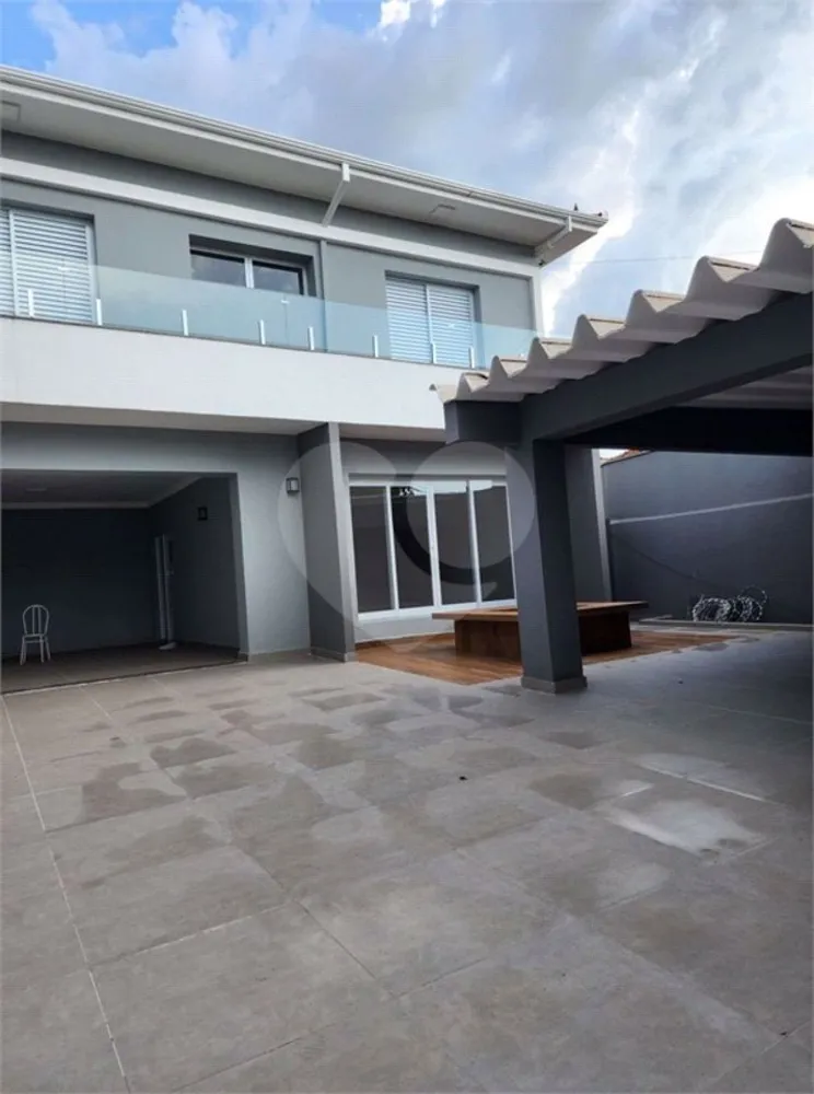 Casa, 8 quartos, 420 m² - Foto 1