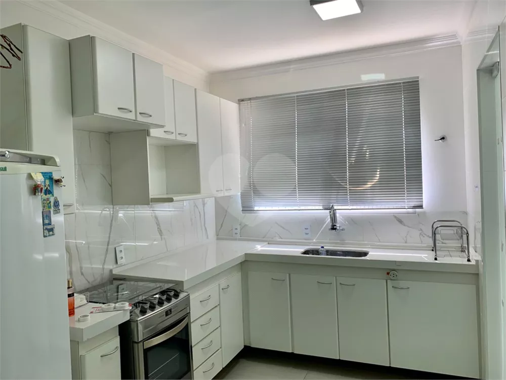 Apartamento à venda com 2 quartos, 70m² - Foto 5