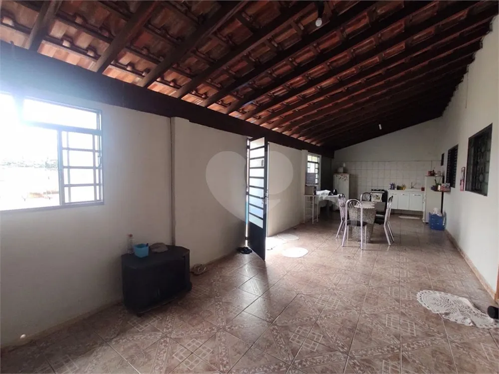 Casa, 3 quartos, 140 m² - Foto 3
