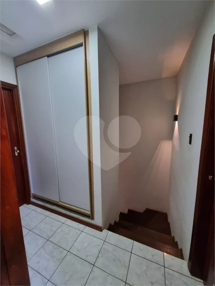 Casa de Condomínio à venda com 3 quartos, 100m² - Foto 3