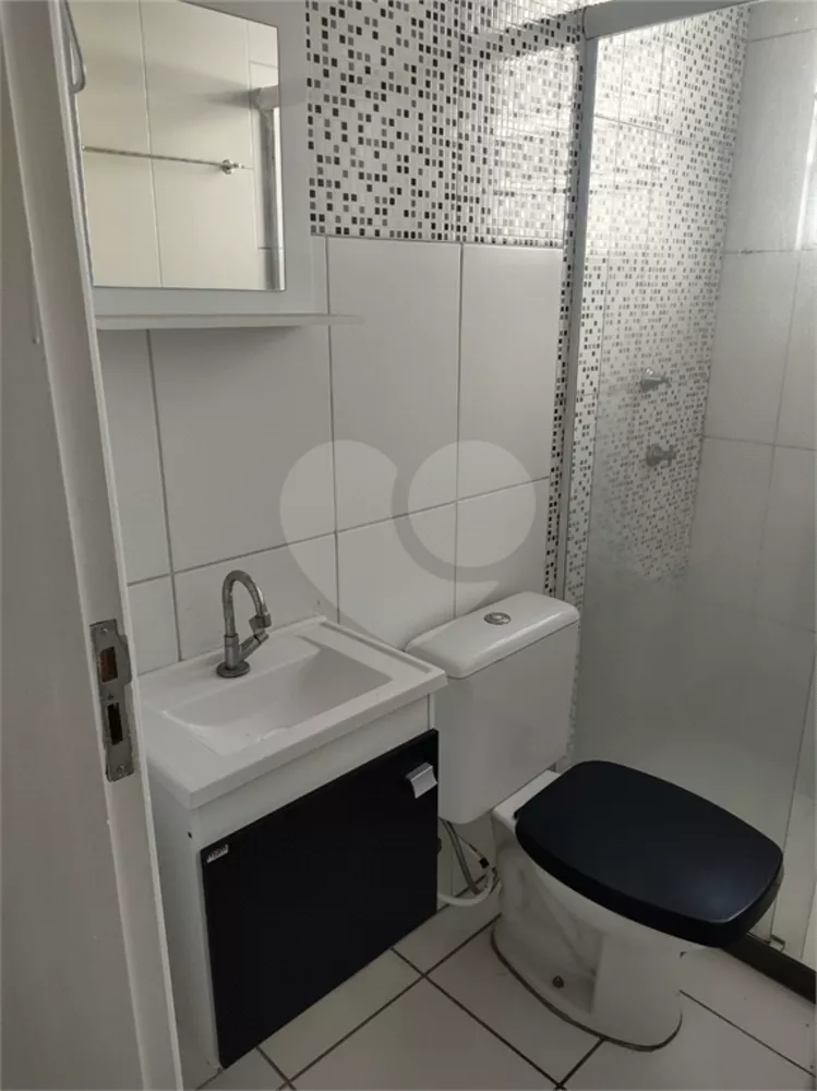 Apartamento à venda com 2 quartos, 44m² - Foto 10