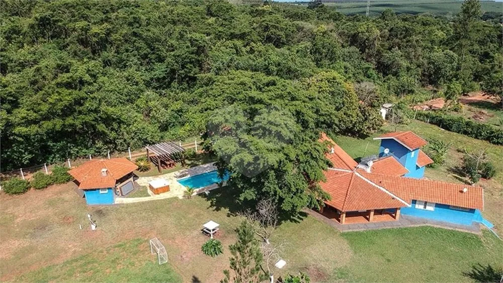 Chácara, 4 quartos, 5000 m² - Foto 1