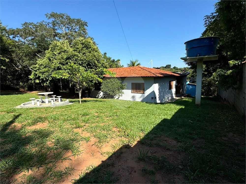 Chácara à venda com 3 quartos, 346m² - Foto 8