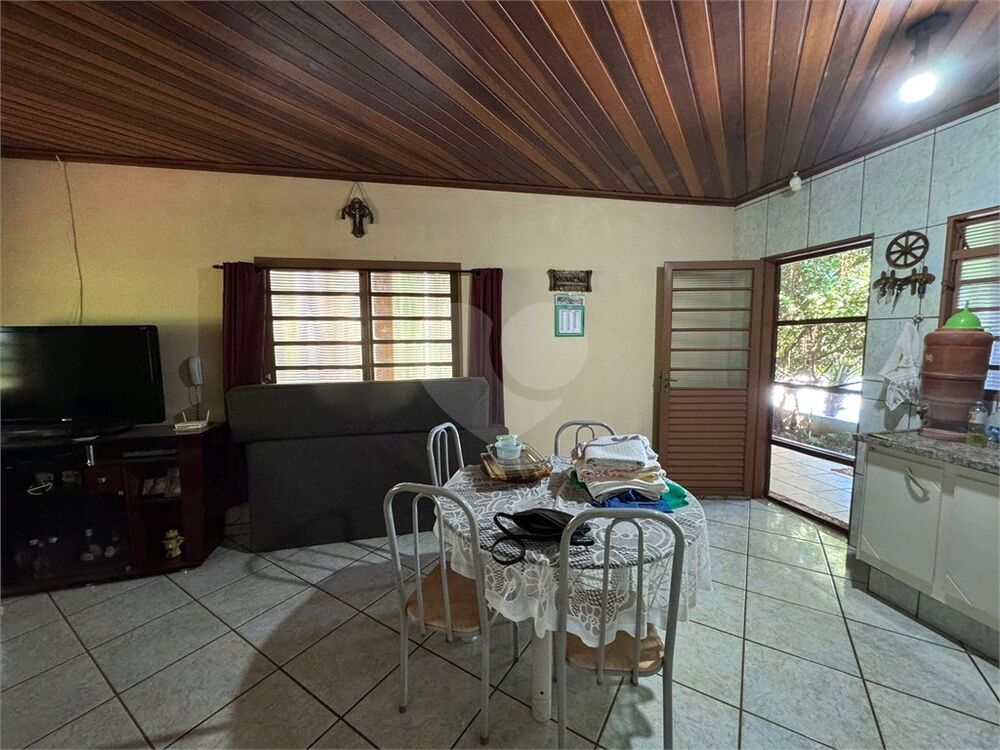 Chácara à venda com 3 quartos, 346m² - Foto 34