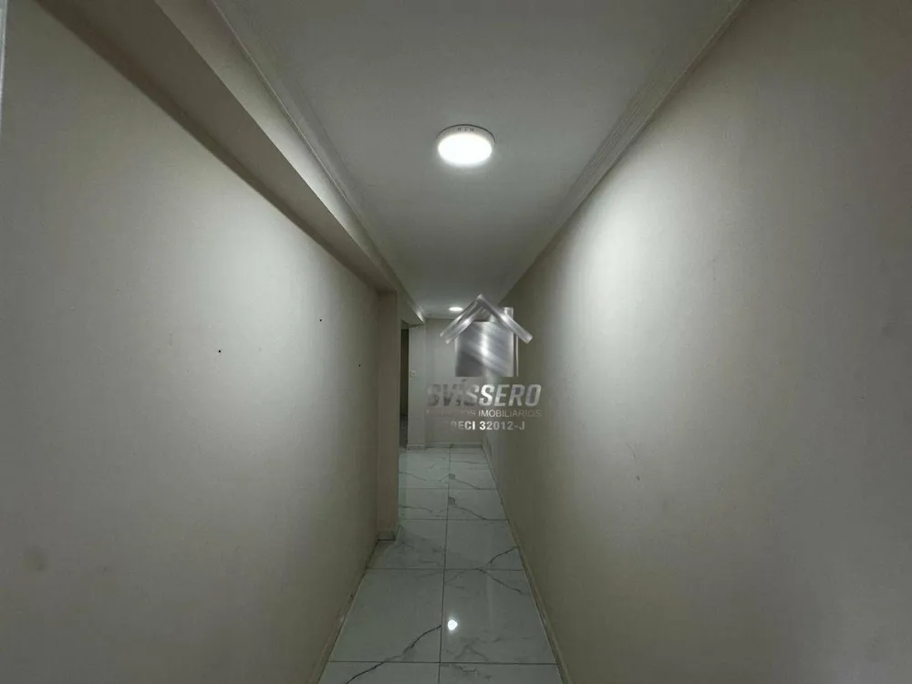 Casa, 3 quartos, 193 m² - Foto 2