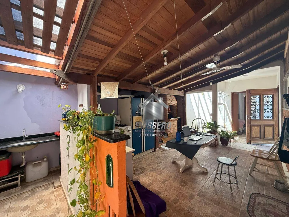 Casa, 2 quartos, 128 m² - Foto 2