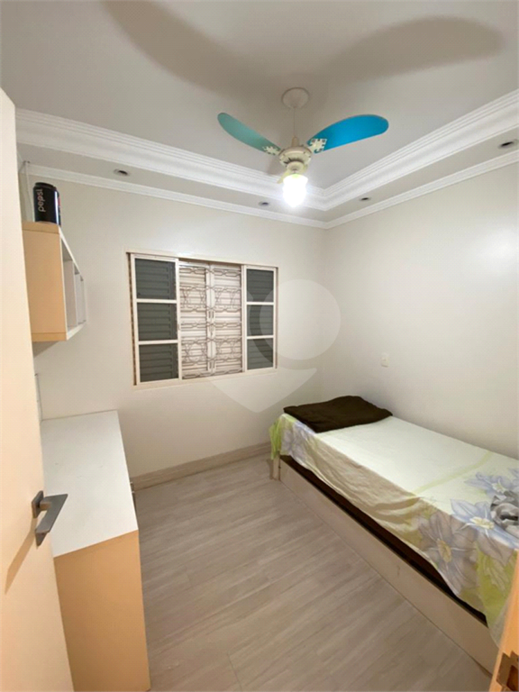 Casa à venda com 5 quartos, 420m² - Foto 2