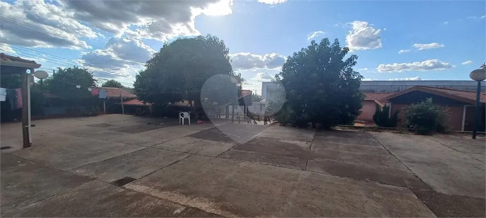 Chácara, 2 quartos, 2191 m² - Foto 4