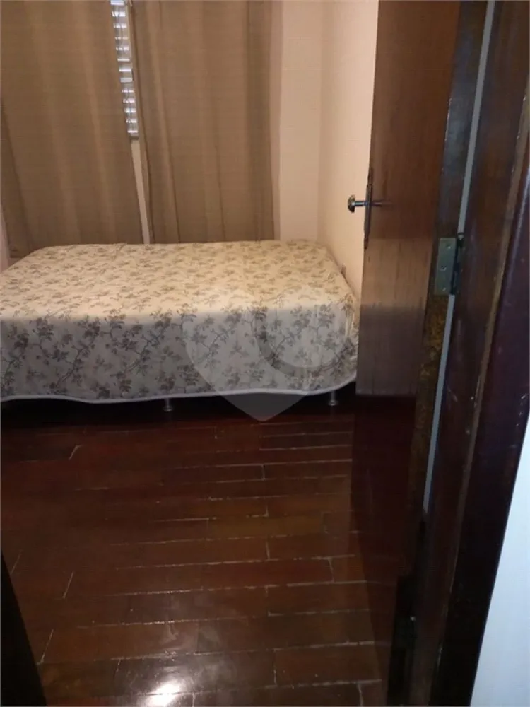 Casa, 3 quartos, 196 m² - Foto 2
