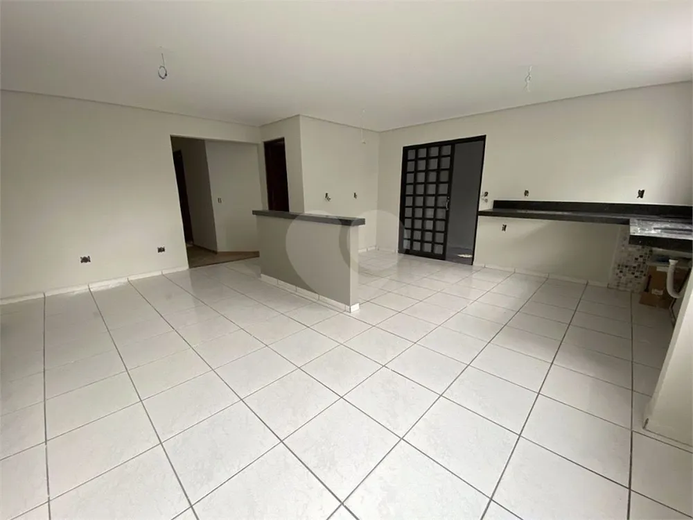 Casa, 3 quartos, 170 m² - Foto 2