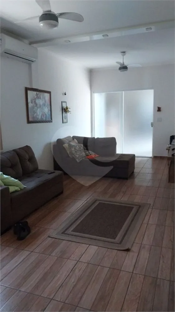 Casa, 3 quartos, 180 m² - Foto 2
