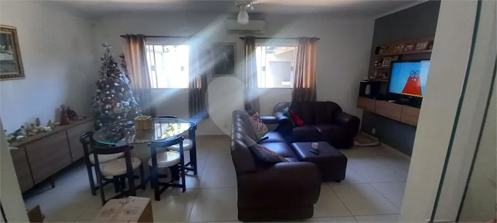 Casa, 3 quartos, 157 m² - Foto 3
