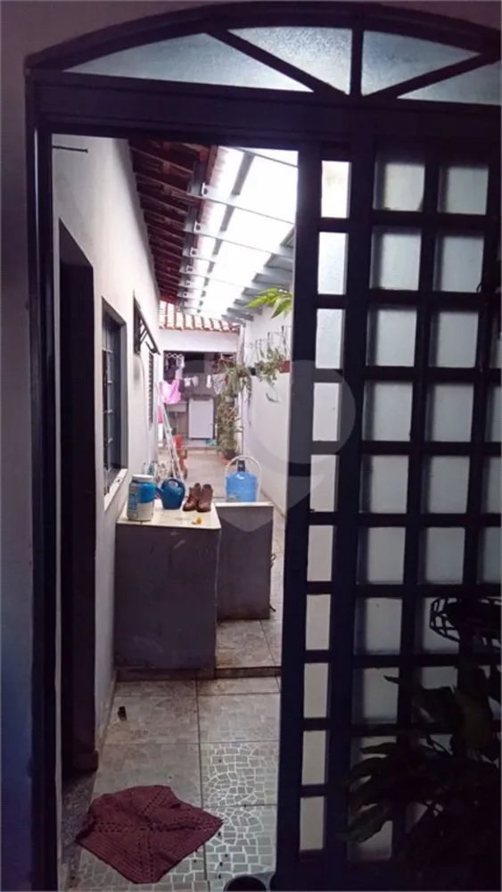 Casa, 2 quartos, 192 m² - Foto 1