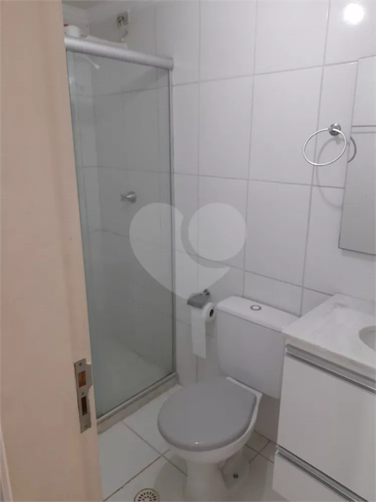 Apartamento à venda com 2 quartos, 70m² - Foto 4