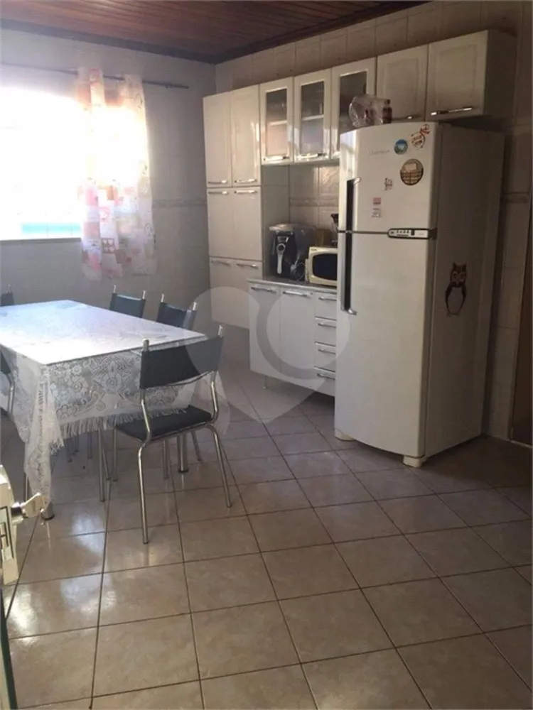 Casa, 3 quartos, 174 m² - Foto 2