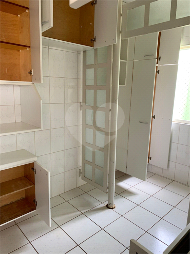 Apartamento à venda com 3 quartos, 93m² - Foto 7