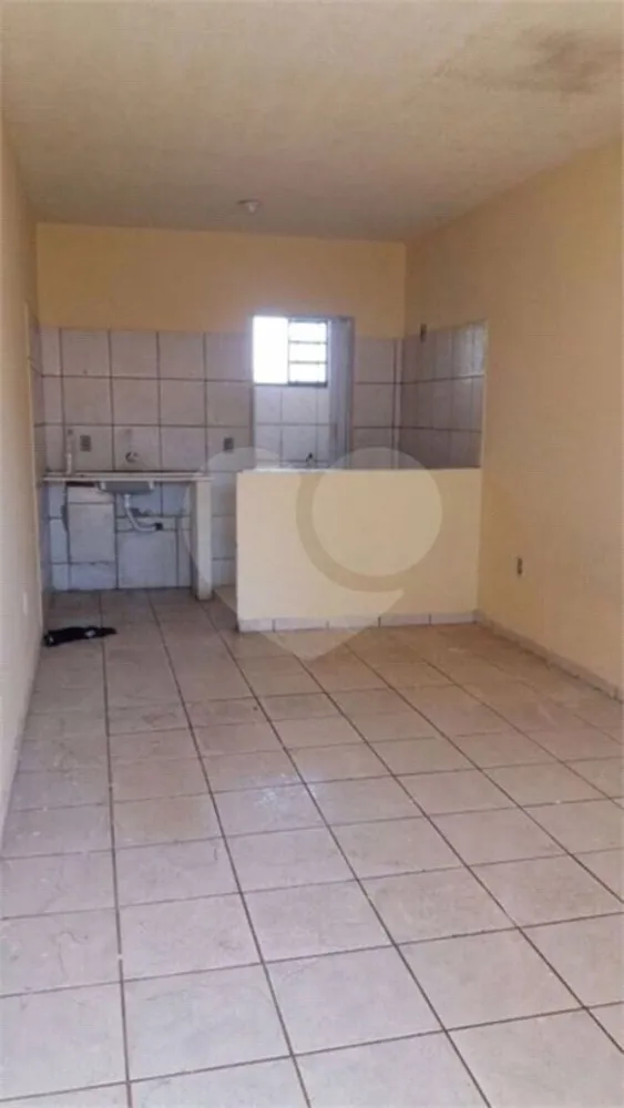 Casa, 5 quartos, 197 m² - Foto 2